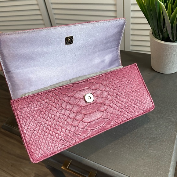 Liz Claiborne Lucky Charms Pink Croc/Alligator - Picture 7 of 10